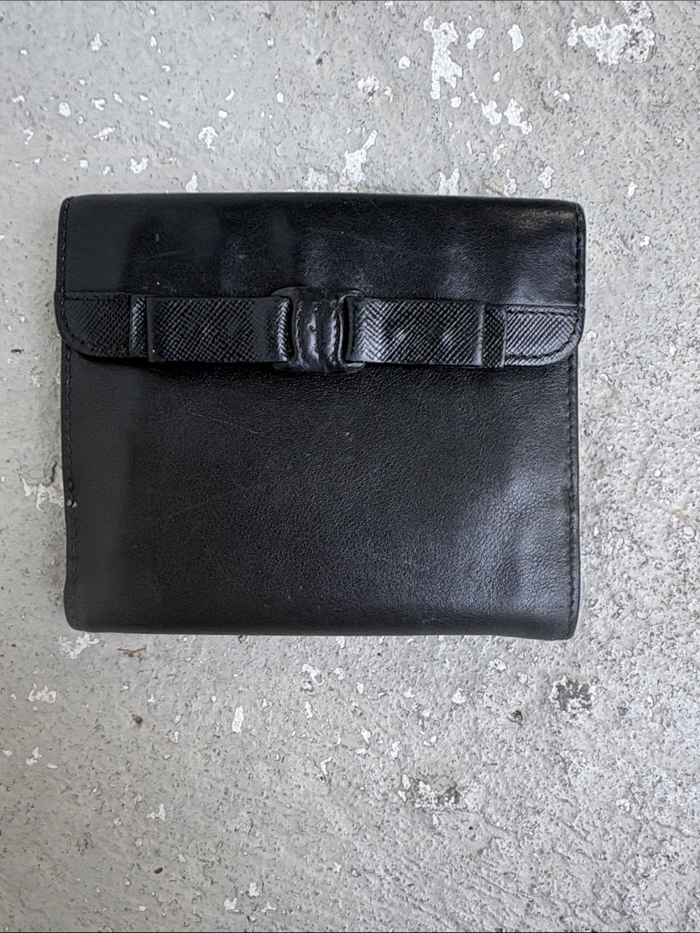 Ferragamo bow wallet